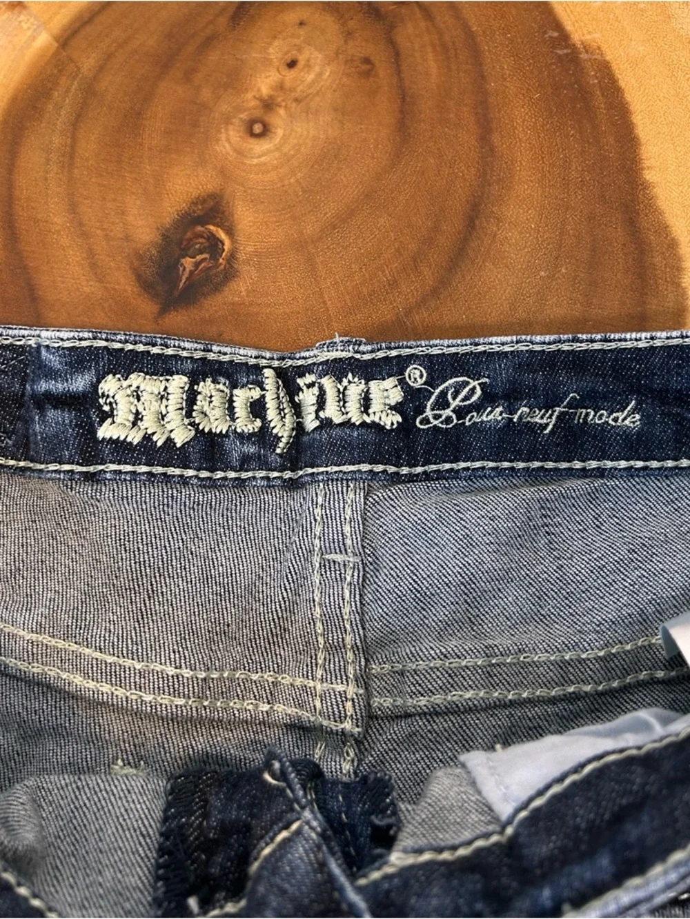 Machine Jeans Inc. Nouvelle Mode Acid Wash Distressed Shorts Women’s Large‎
